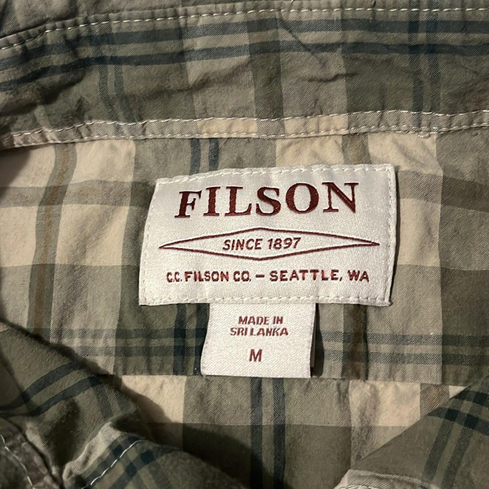 Filson Button Down Size Medium - image 3
